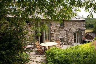 July Flowertree Barn