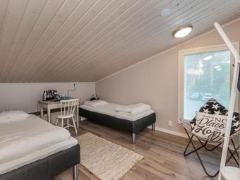 Holiday Home V�yl�nvarsi