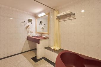 Hotel Sandesh The Prince