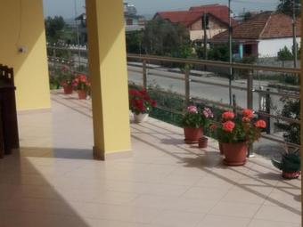 Hostal Guesthouse Fatos Biti