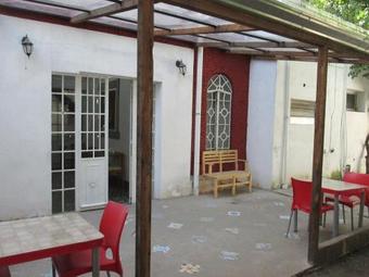 Casa Blanca Adrogu�