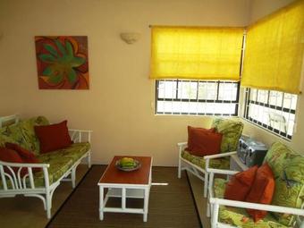 Casaneta Tropical Cottage