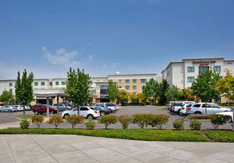 Hotel Residence Inn Portland Airport At Cascade Station