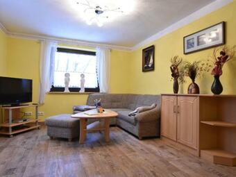 Cozy Apartment In Am Salzhaff Germany With Garden