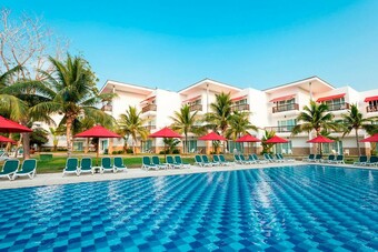 Hotel Decameron Bar� All Inclusive