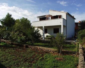 Apartment Raslina 924a