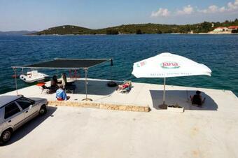 Hostal Twin Room Luka 8132e