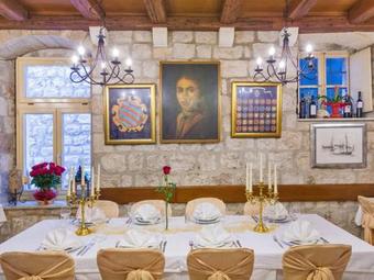 Hostal Rooms Sorgo Palace