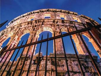 Four-bedroom Holiday Home In Pula