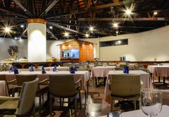 Hotel Berjaya Beau Vallon Bay Resort & Casino