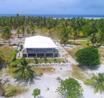 Hostal Rangiroa Tiputa Lodge