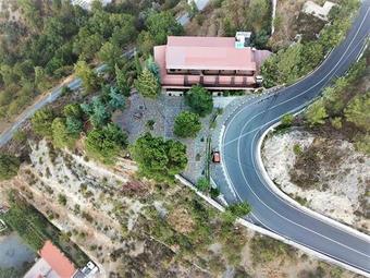 Hostal Perneia Rooms