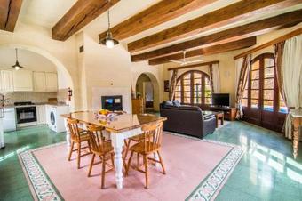 Villa Ta Cenc Holiday Home