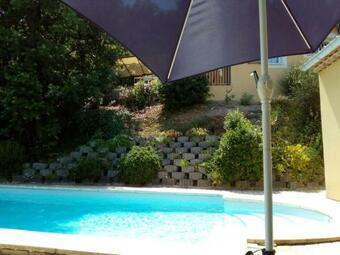 Picturesque Villa In Saint-paul-trois-chateaux With Pool