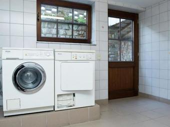 Spacious Holiday Home With Sauna And Jacuzzi In Ardennes