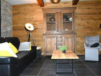 Spacious Holiday Home In Vaux-sur-sure With Garden