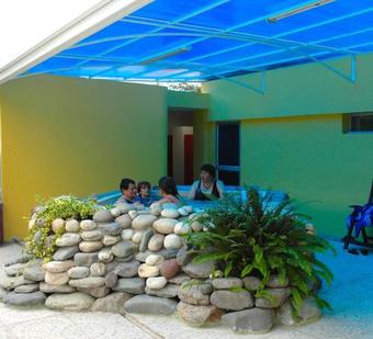 Hotel Oasis Hosteria