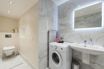 Delta Apartments - Old Town View Apartment