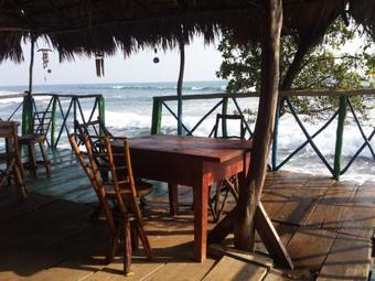 Hostal Caba�as Vistas Del Pacifico