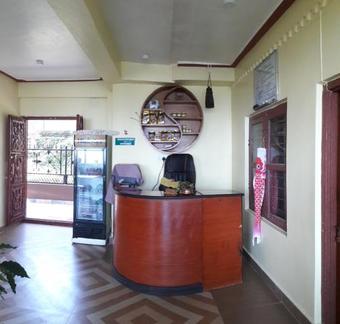 Hostal Begnas Coffee House