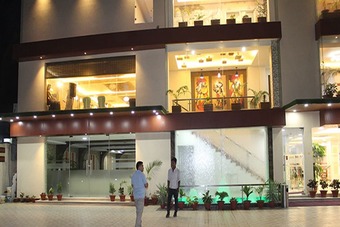 Hotel Harrison Palace