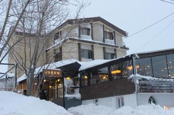 Urban Faqra Hotel
