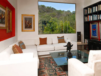 Villa Azalea Inn & Organic Farm