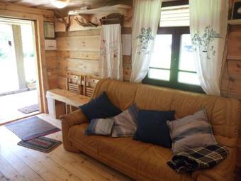 Hostal Guest House Ziedkalni