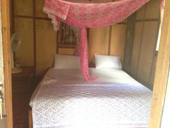 Hostal Somphamit Guesthouse