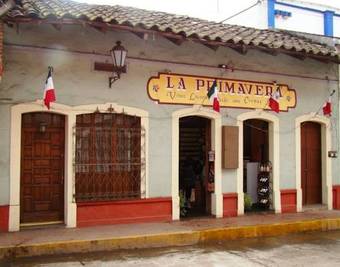 Caba�as La Cascada