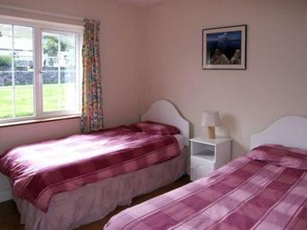 Fuchsia Lodge