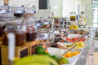 Hotel Millenium Suites