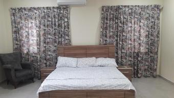 Apartamento Queenly 4 Bed - Trassacco