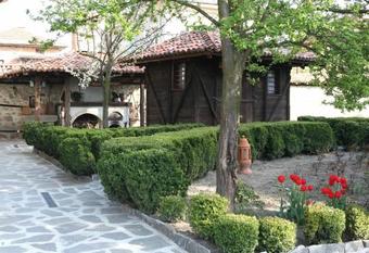 Djudjeva Kyshta Hotel