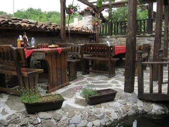 Hostal Sava Cupetsa Guest House