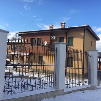 Hotel Tyankovi Houses