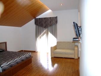 Hostal Centrale Guesthouse