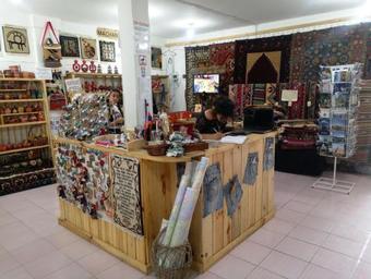 Hostal Machanents Guest House