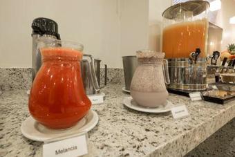 Hotel Caiu� Express