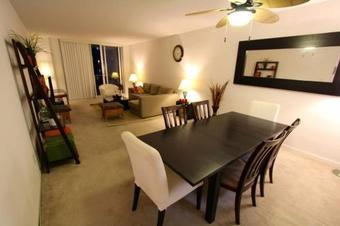 One-bedroom Collins Apartment #610