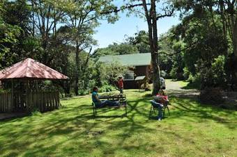 Sue�os Del Bosque Lodge