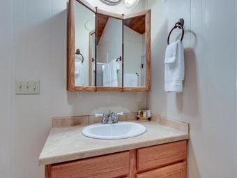 Bay Point Lakefront 1b Up