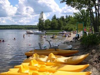 Patten Pond Camping Resort Apartment 3
