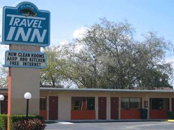 Motel Plaza Travel Inn