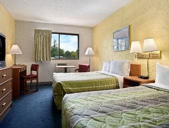 Motel Super 8 Grand Rapids Airport