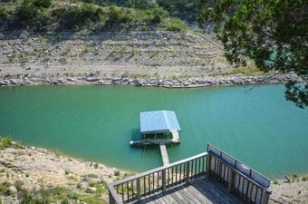Apartamento Shiraz Haus On Lake Travis