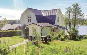 Holiday Home Sk�llerud Backen �sensbruk