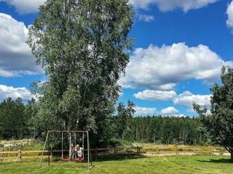 Five-bedroom Holiday Home In Hova 2