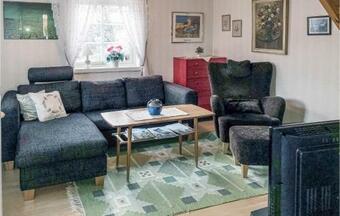 Two-bedroom Holiday Home In Svanesund