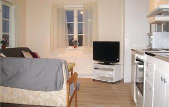 Three-bedroom Holiday Home In Katthammarsvik